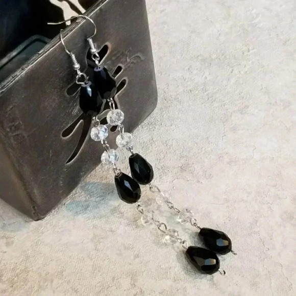 Shoulder Duster Teardrop Crystal 5" Long Earrings - Picture 1 of 1